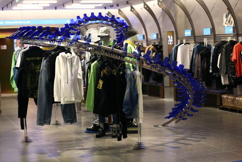 马克华菲首家艺术潮流概念店开业，构筑新生代青年潮流新地标